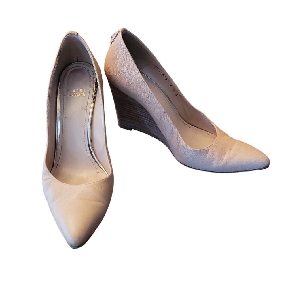 Stuart Weitzman beige heels